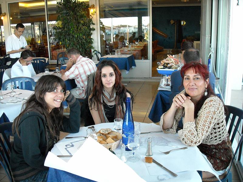 photo 010.jpg - Notre premier resto sur le port de la Cotinière (Ile d'Oléron)